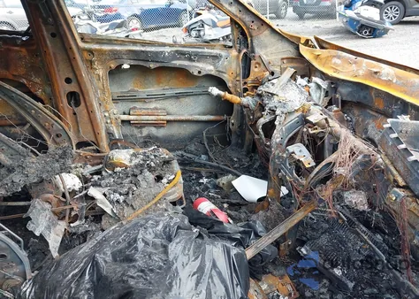 2019 Kia Sorento 2.4L Lx z USA, uszkodzony, nr VIN 5XYPGDA30KG574816